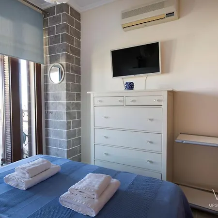 Galini Villa, 3 Bdrms, Sea Views & Shared Pool *